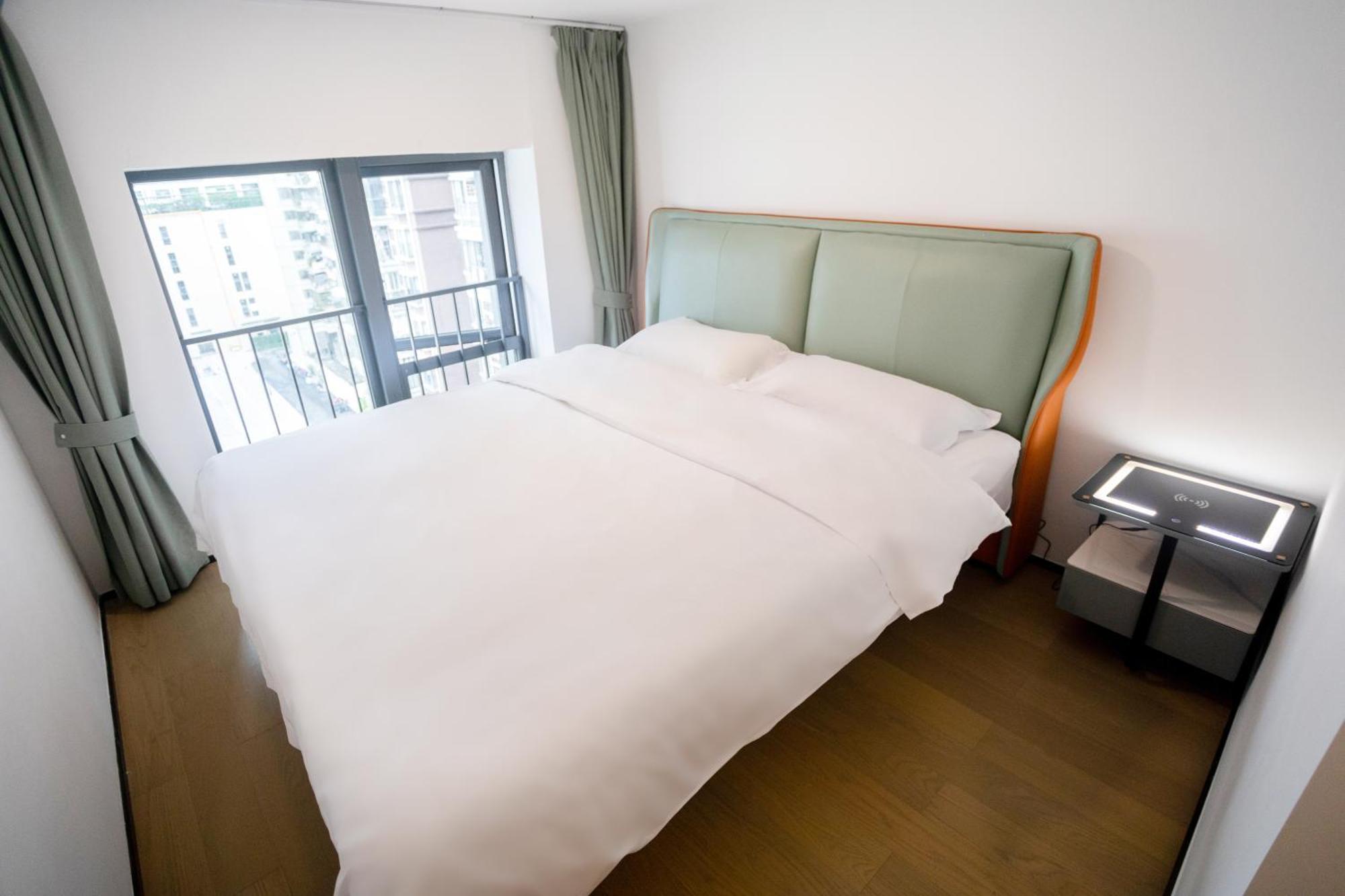 Sunny International Apartment From Beijing Road Гуанджоу Екстериор снимка