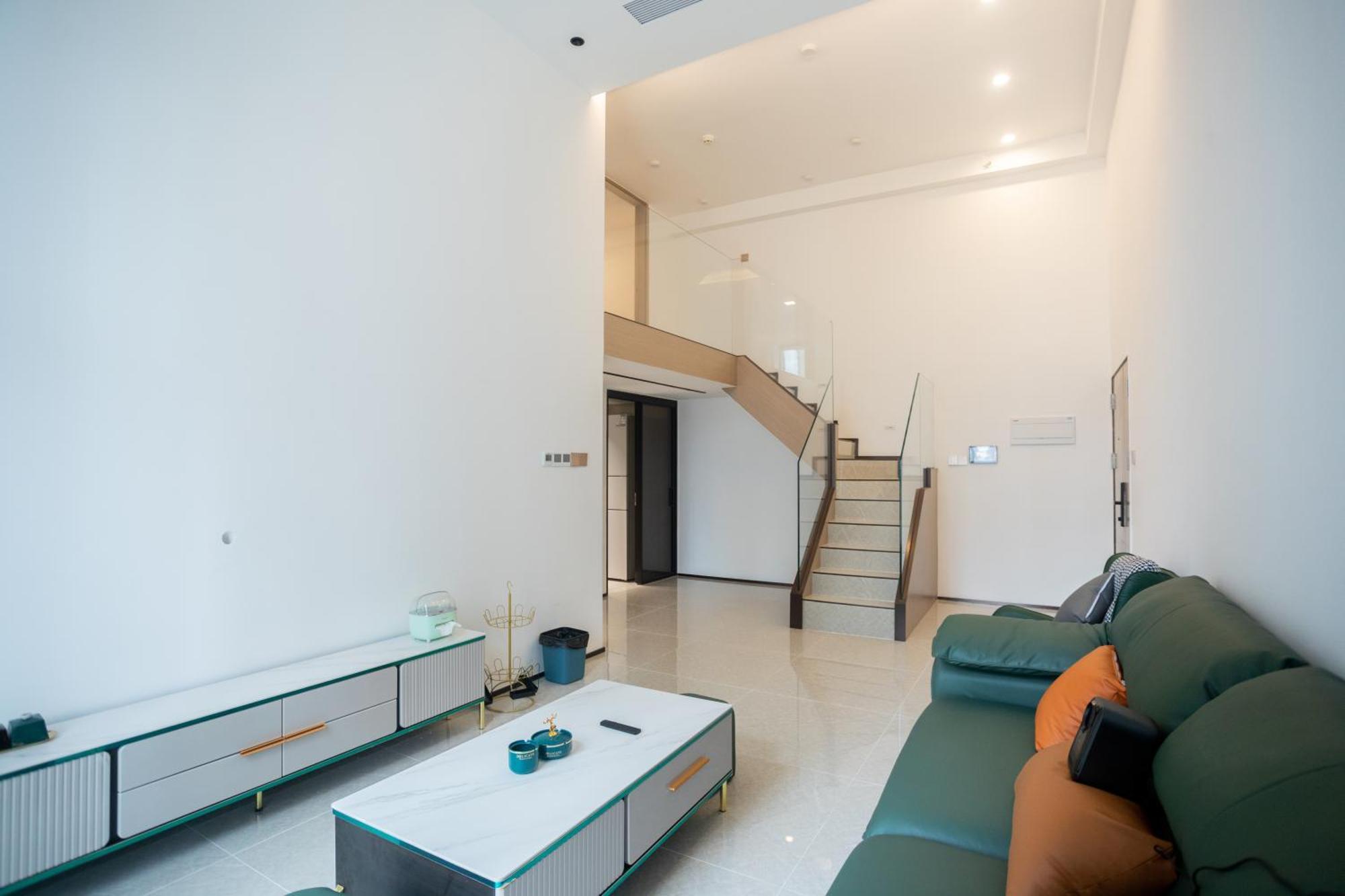 Sunny International Apartment From Beijing Road Гуанджоу Екстериор снимка