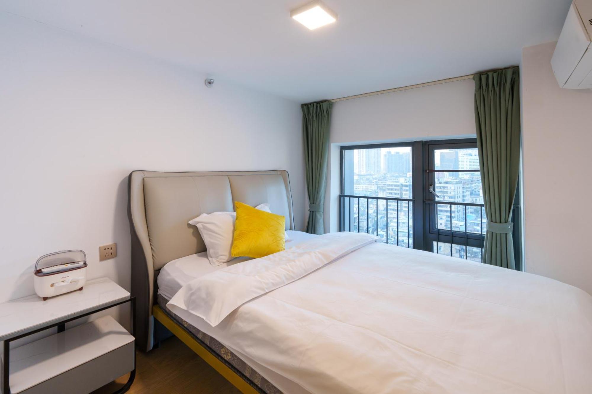 Sunny International Apartment From Beijing Road Гуанджоу Екстериор снимка