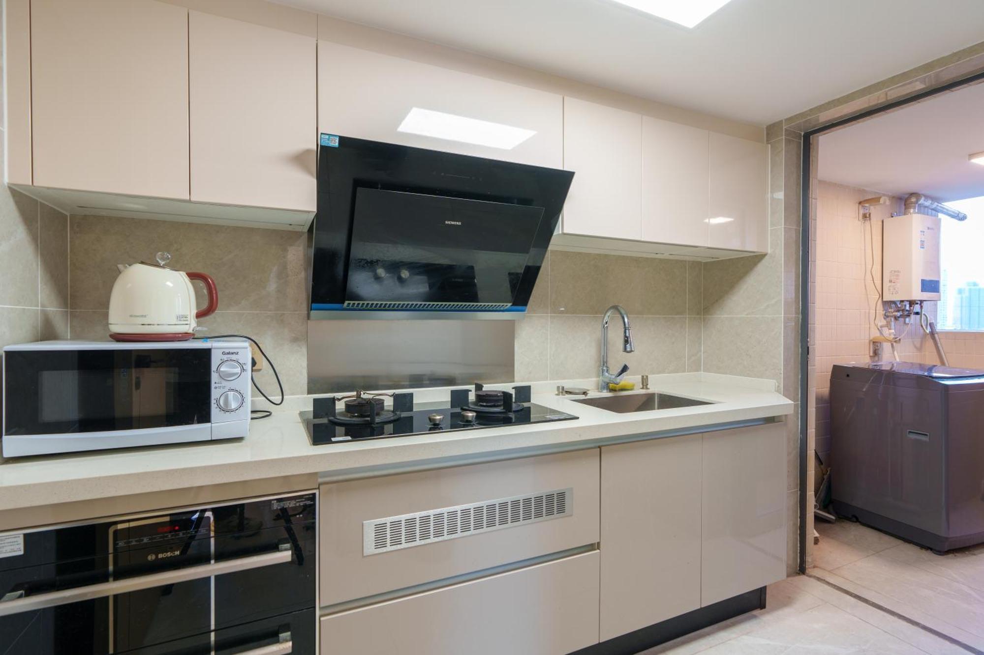 Sunny International Apartment From Beijing Road Гуанджоу Екстериор снимка