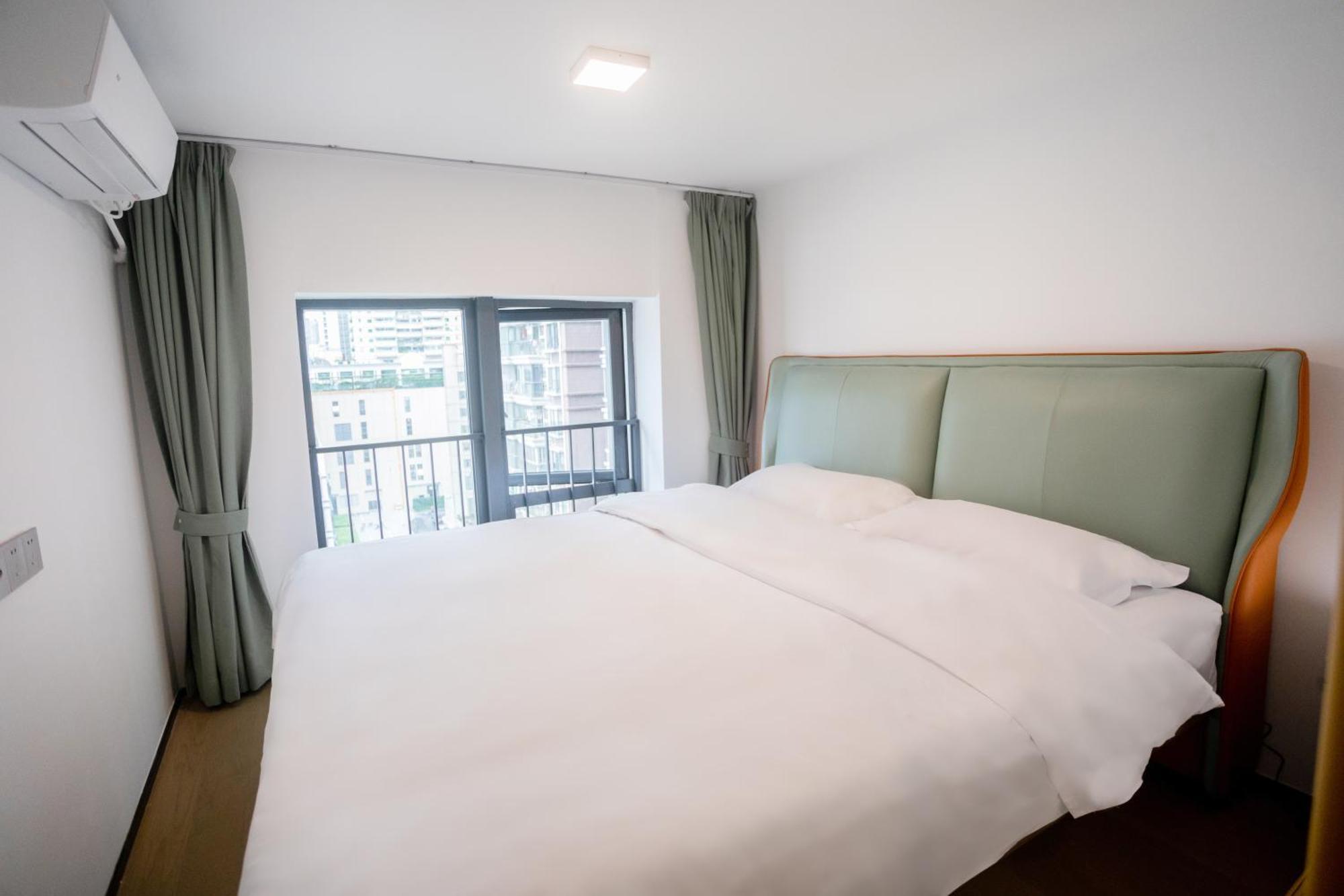 Sunny International Apartment From Beijing Road Гуанджоу Екстериор снимка